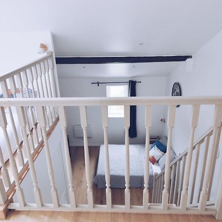Studios Lsquare-Residence Шательро Екстер'єр фото
